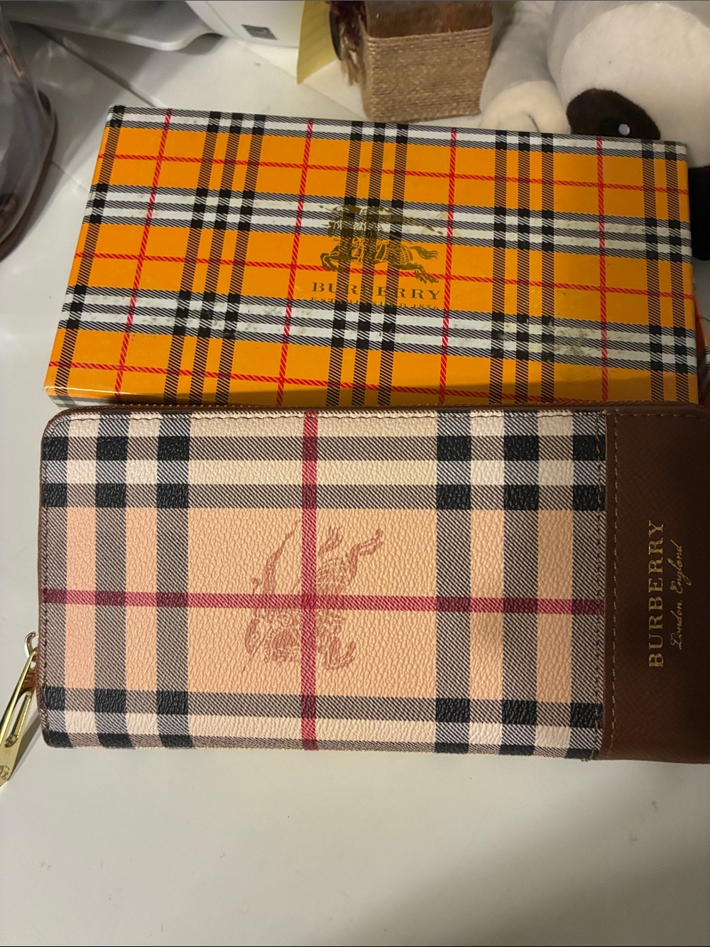 Burberry Beige and Brown Leather-Trim Zip Wallet with Signature Check